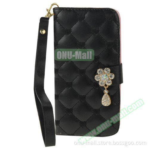 Heart Pattern Diamante Decorated Flip Leather Wallet Case for iPhone 6
